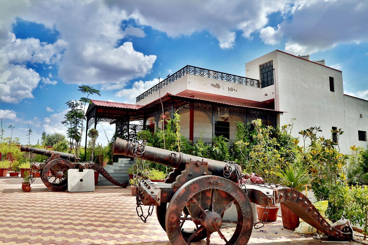V Veergarh Jhalamand 3*